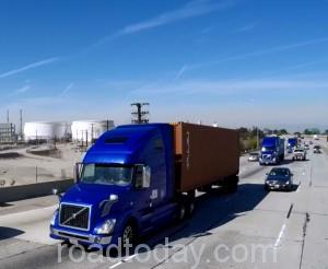 Volvo Trucks_platooning_RoadToday